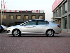2012款 1.5T 手动尊贵型