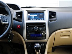 2012款 1.5T 手动尊贵型