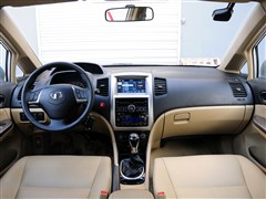 2012款 1.5T 手动尊贵型