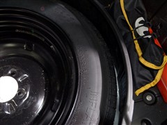 2012款 1.5L 两驱精英型