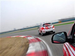 2010款 1.5L 手动精英版