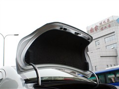 2011款 1.6L 手动品悠版