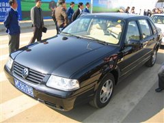 2004款 1.8L 手动基本型