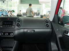 2012款 1.8TSI 手动两驱都会版