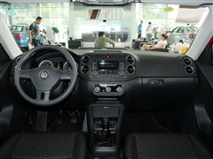 2012款 1.8TSI 手动两驱都会版