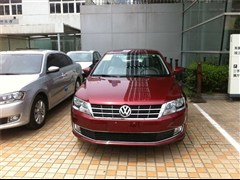 2013款 1.6L 自动豪华型