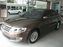 2013款 1.6L 自动豪华型