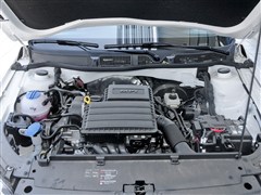 2013款 1.6L 自动风尚型