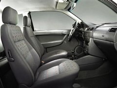 2004款 1.6L 三门基本型