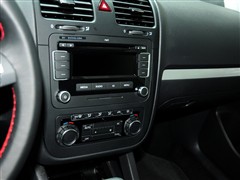 2011款 1.8TSI 自动冠军版