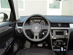 2013款 1.6L 自动时尚型