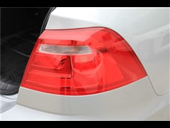 2013款 1.6L 自动时尚型