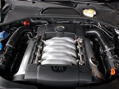 2006款 4.2L V8 4座豪华版