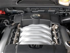 2006款 4.2L V8 4座豪华版