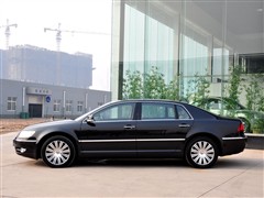 2006款 6.0L W12 4座豪华版