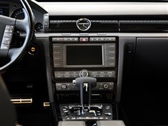 2009款 4.2L V8 4座加长行政版