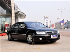 2009款 6.0L W12 5座加长尊崇版