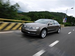 2011款 3.6L V6 5座加长舒适版