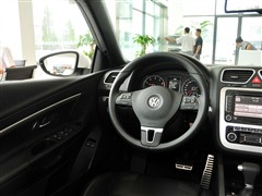 2010款 2.0TSI DSG 豪华版