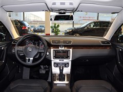 2012款 旅行版 2.0TSI 豪华型
