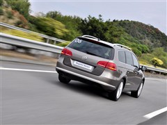 2012款 旅行版 2.0TSI 豪华型