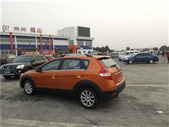 2014款 Cross 1.6L 手动尊尚型