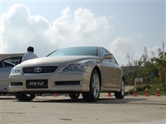 2005款 3.0V PREMIUM