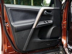 2013款 2.5L 自动四驱尊贵版