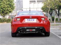 2013款 2.0L 手动豪华型