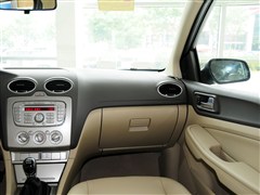 2012款 两厢经典 1.8L MT时尚型