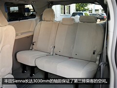 2011款 2.7L 两驱自动型