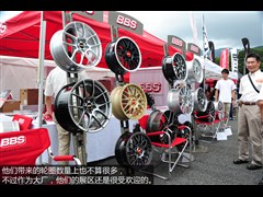 2013款 2.0L 自动豪华型
