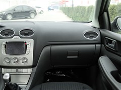 2013款 两厢经典 1.8L MT基本型
