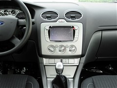 2013款 两厢经典 1.8L MT基本型