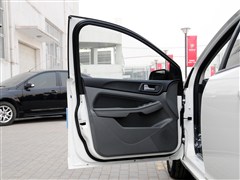 2013款 两厢经典 1.8L MT基本型