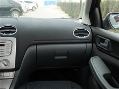 2013款 两厢经典 1.8L AT基本型