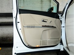 2013款 2.7L 四驱豪华版