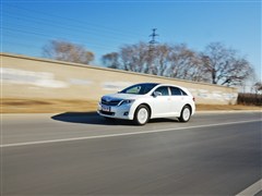 2013款 2.7L 四驱豪华版