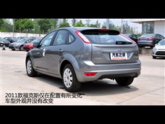 2011款 两厢 1.8L MT经典型