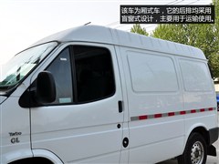 2013款 2.8T柴油厢式运输车短轴中顶国IV