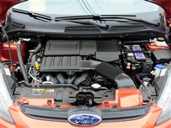 2011款 两厢 1.5L 自动运动型