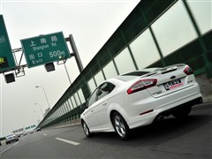 2012款 2.0L GTDi240旗舰运动版