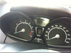 2013款 1.5L 手动舒适型