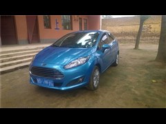 2013款 三厢 1.5L 手动时尚型