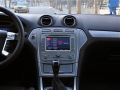 2010款 2.3L 豪华运动导航版