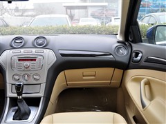 2010款 2.3L 时尚型