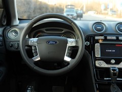 2010款 2.3L 豪华型