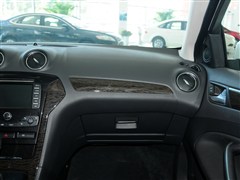 2011款 2.3L 豪华型