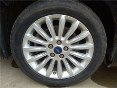 2011款 2.3L 豪华型