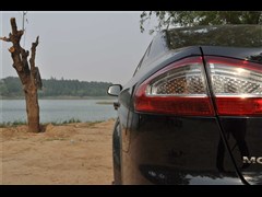 2011款 2.0L GTDi240豪华运动型